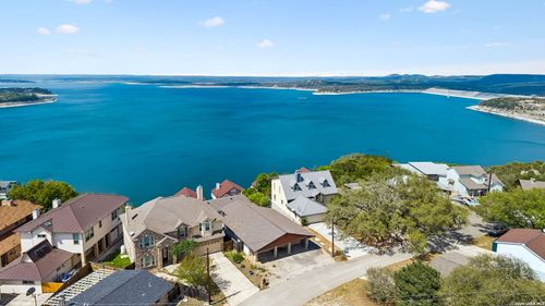 382 Kings Crown, Canyon Lake, TX, 78133-4807 | Card Image