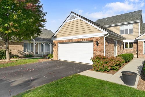 4-1304 Shire Cir, Inverness, IL, 60067-4727 | Card Image
