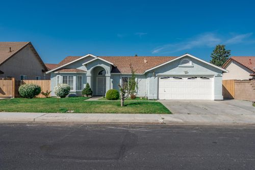 242 Makenna Dr, Madera, CA, 93637-8819 | Card Image