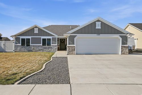1307 N 450 W, Brigham City, UT, 84302-1582 | Card Image