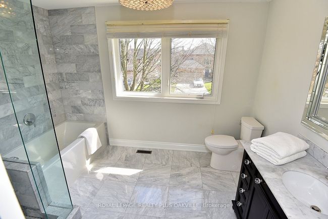 81 Jerome Park Dr, House other with 5 bedrooms, 4 bathrooms and 4 parking in Dundas ON | Image 37