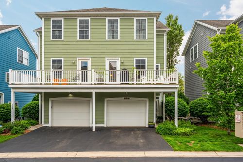 206 Midtown Dr, Traverse City, MI, 49684-5751 | Card Image