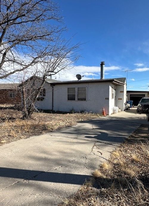 352 Kayenta Dr, White Rock, NM, 87547-3708 | Card Image