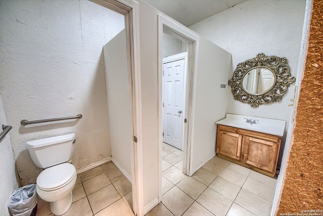 19015 K St, Home with 0 bedrooms, 0 bathrooms and null parking in Somerset TX | Image 12