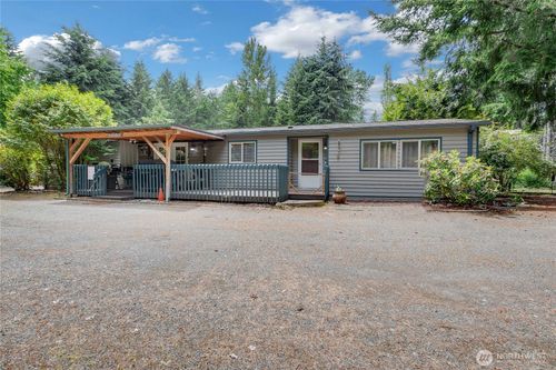 15745 Ordway Dr Se, Yelm, WA, 98597-9717 | Card Image