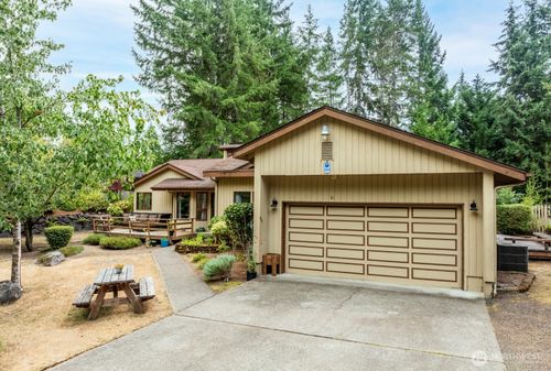 81 E Nancy Dr, Union, WA, 98592-9751 | Card Image