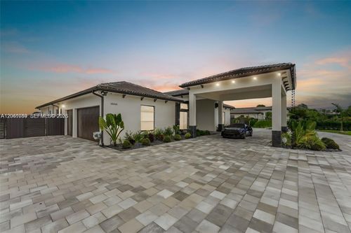 18261 Sw 224th St, Miami, FL, 33170-3629 | Card Image