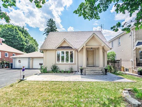 53 Barrhead Cres, Etobicoke, ON, M9W3Z8 | Card Image