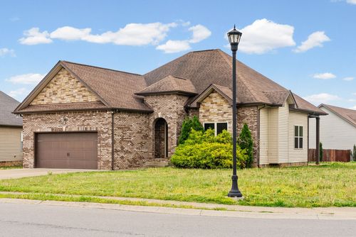 632 White Face Dr, Clarksville, TN, 37040-1200 | Card Image