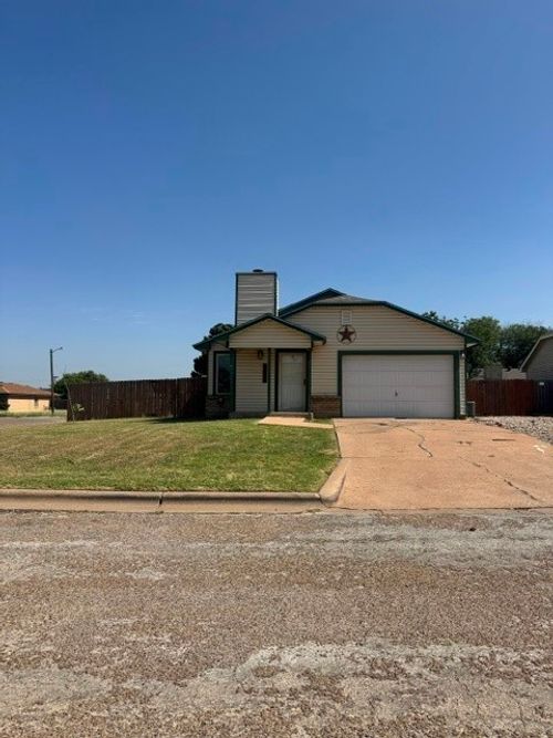 3826 Mark Ct, Abilene, TX, 79606-5527 | Card Image