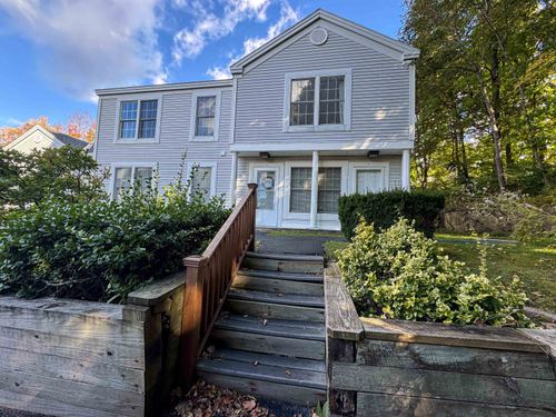 b3-432 South Street, Bennington, VT, 05201 | Card Image