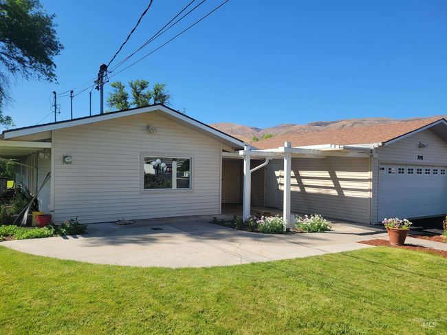 708 16 Th St, House other with 4 bedrooms, 4 bathrooms and 2 parking in Clarkston WA | Image 32