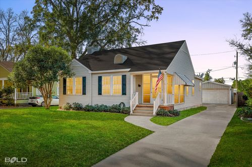 3646 Greenway Pl, Shreveport, LA, 71105-2012 | Card Image