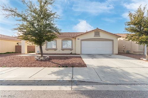 4929 Ferrell St, North Las Vegas, NV, 89031-0384 | Card Image