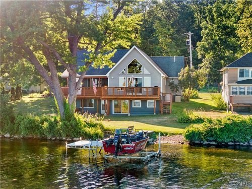 45 Willard Dr, Bernhards Bay, NY, 13028-3182 | Card Image