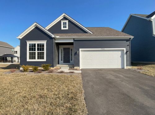 7942 Griffin Dr, Reynoldsburg, OH, 43068-3757 | Card Image