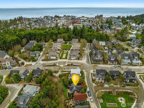 73 Lily Ln, Pacific Beach, WA, 98571 | Card Image