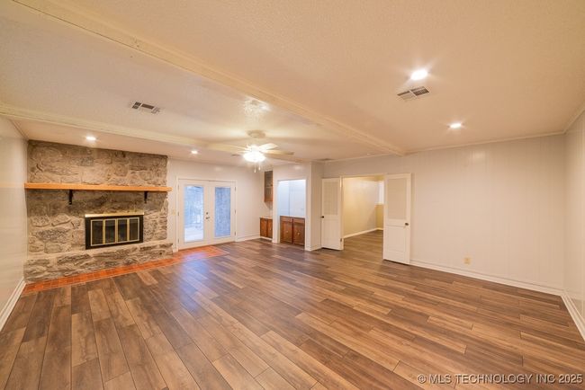 9511 S 190 Th East Ave, House other with 3 bedrooms, 2 bathrooms and null parking in Broken Arrow OK | Image 26