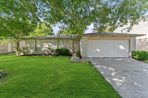 6210 Vinewood Ln, League City, TX, 77573-1645 | Card Image