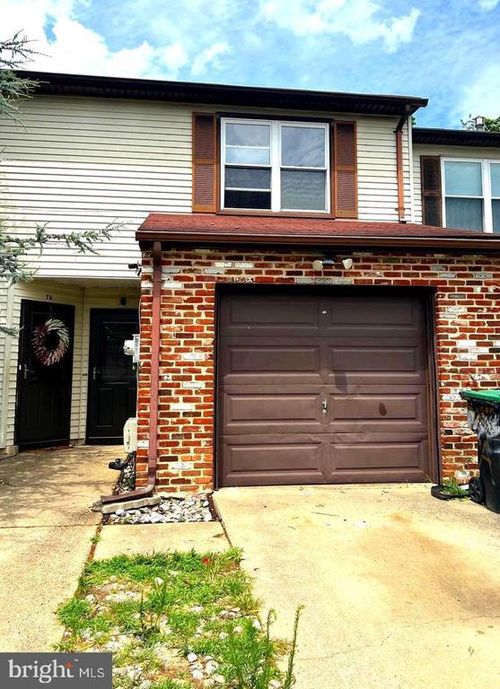 b-7 Hamlet Ct, Sicklerville, NJ, 08081-2512 | Card Image