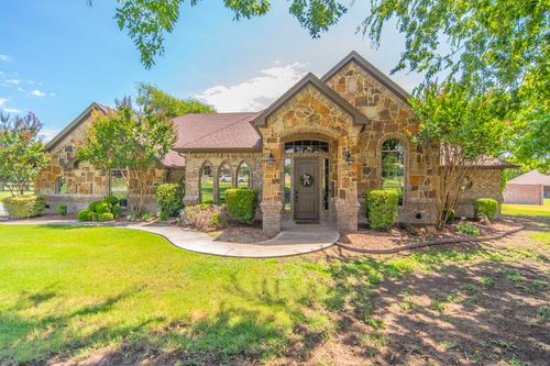 116 Sandstone Ln, Weatherford, TX, 76085-3031 | Card Image
