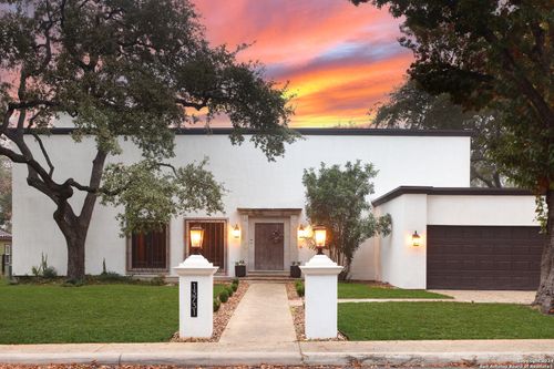 13731 Hunters Moss St, San Antonio, TX, 78230-5417 | Card Image