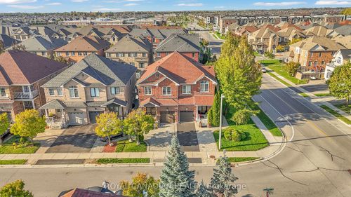 6 Mediterra Dr, Woodbridge, ON, L4H3B6 | Card Image