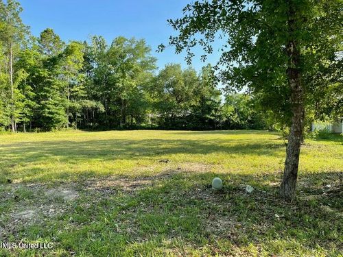 128 Oaks Blvd, Bay Saint Louis, MS, 39520-3016 | Card Image