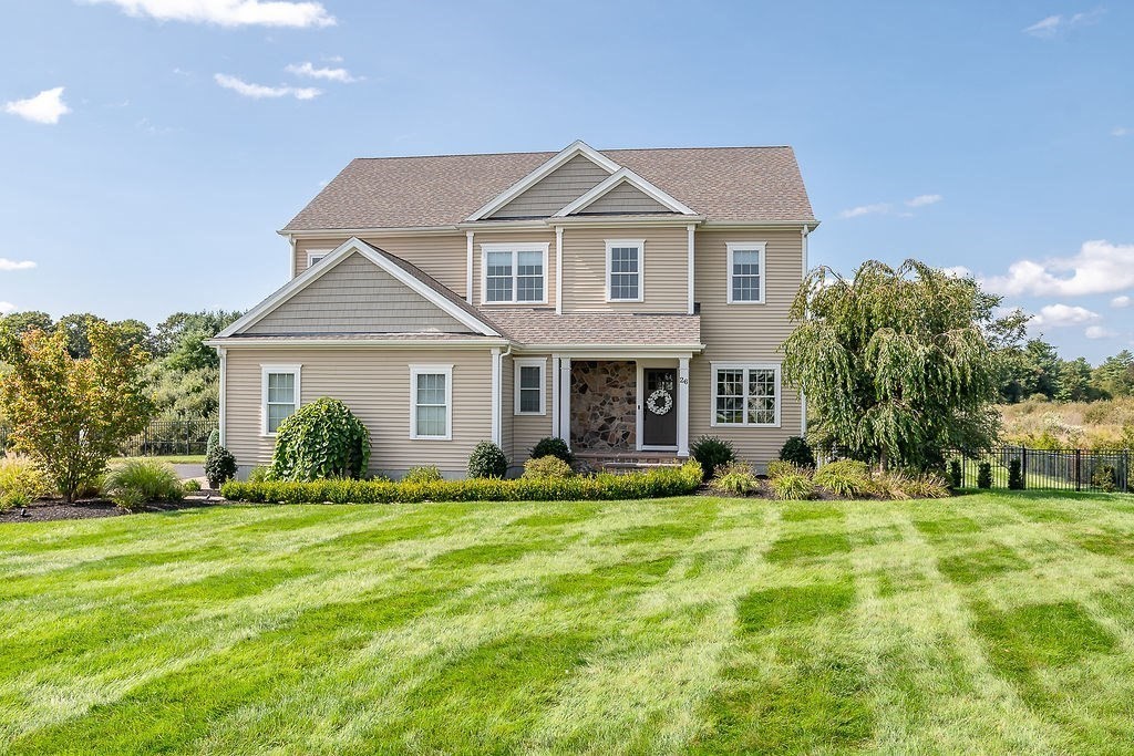 Mckenzi Ln, Mansfield, MA 02048