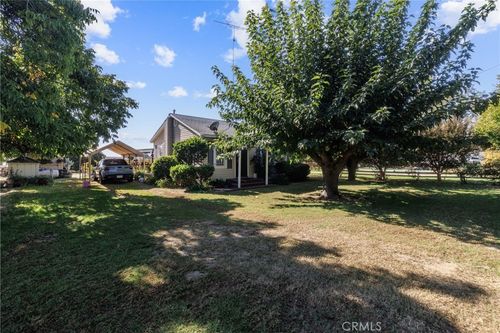 14095 Westside Blvd, Livingston, CA, 95334-9755 | Card Image