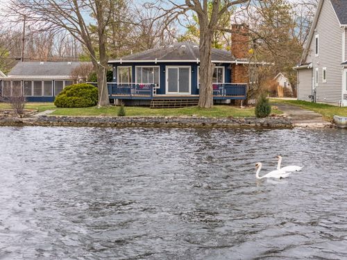 11247 Colony Rd, Pinckney, MI, 48169-8112 | Card Image