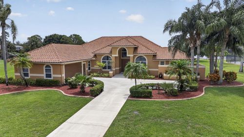 8030 Woodsmuir Dr, Palm Beach Gardens, FL, 33412-1624 | Card Image