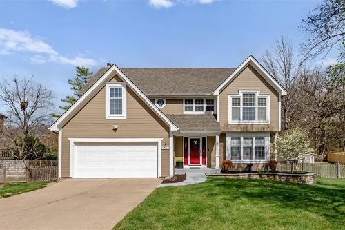 13216 W 55th Ter, Shawnee, KS, 66216-4621 | Card Image