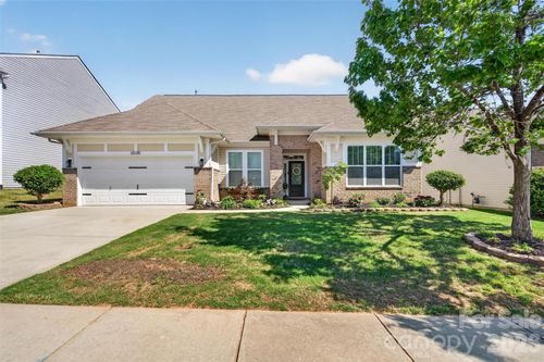 6038 Durango Way, Denver, NC, 28037-1423 | Card Image