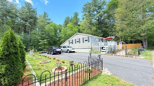 9 Willow Rd, Holbrook, MA, 02343-2140 | Card Image
