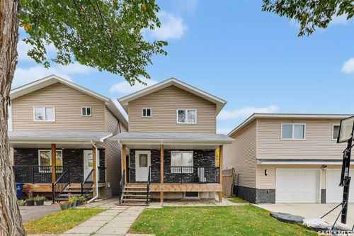 413 X Avenue S, Saskatoon, SK, S7M3H7 | Card Image