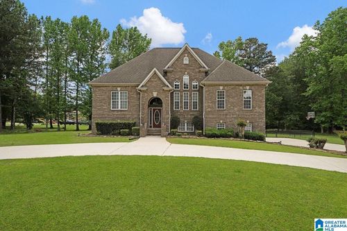 8520 Hidden Creek Dr, Gardendale, AL, 35071-3232 | Card Image