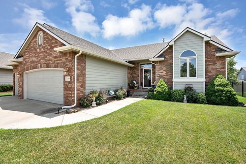 12201 E Andrea St, Wichita, KS, 67207-6563 | Card Image