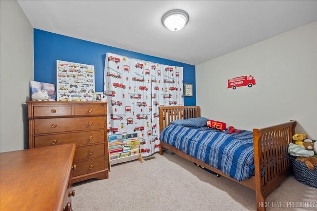 414 Bobcat Ct, House other with 3 bedrooms, 2 bathrooms and 2 parking in Oswego IL | Image 18