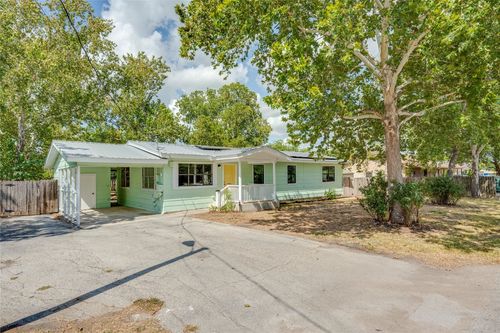 4948 Crossover Rd, San Marcos, TX, 78666-1511 | Card Image