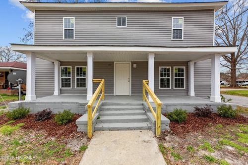 4318 Martin Luther King Jr St, Ayden, NC, 28513-7112 | Card Image