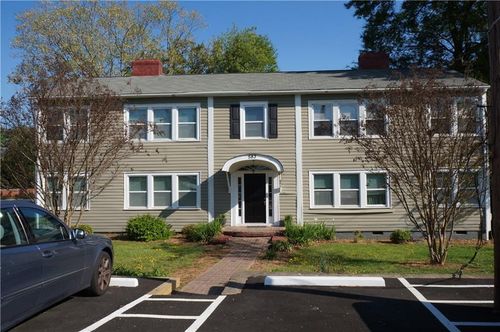 583 Colonial Cir Se, Marietta, GA, 30060-2397 | Card Image