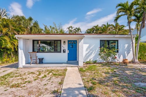 919 30th St, West Palm Beach, FL, 33407-5038 | Card Image