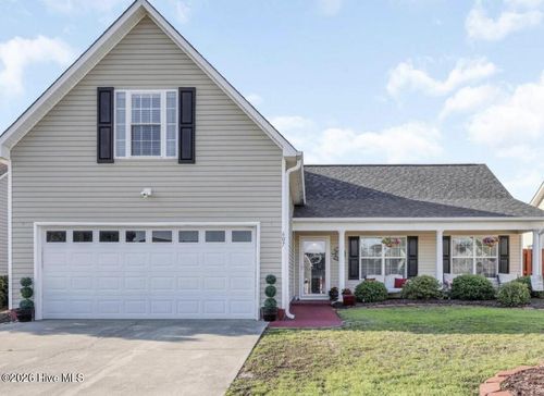607 Laveen Way, Wilmington, NC, 28412-2697 | Card Image
