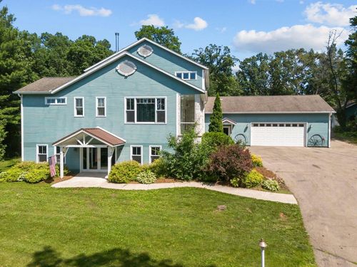 500 Hillside Drive, Berlin, WI, 54923 | Card Image