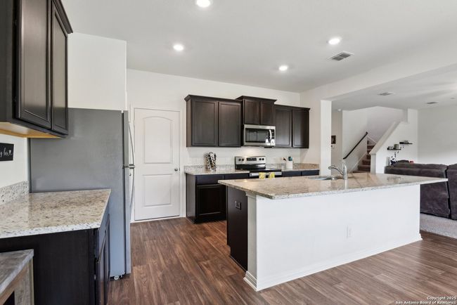 10947 Juliette Pass, House other with 4 bedrooms, 3 bathrooms and null parking in Converse TX | Image 8
