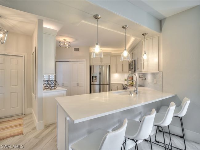 APT-206 - 9060 Spring Run Blvd, Condo with 2 bedrooms, 2 bathrooms and null parking in Estero FL | Image 10