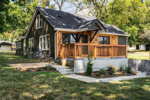 2804 Lakeshore Dr, Old Hickory, TN, 37138-2559 | Card Image
