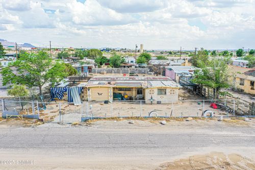 1376 Lincoln St, Anthony, NM, 88021-8134 | Card Image