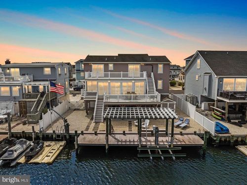 60 Jennie Dr, MANAHAWKIN, NJ, 08050-4233 | Card Image